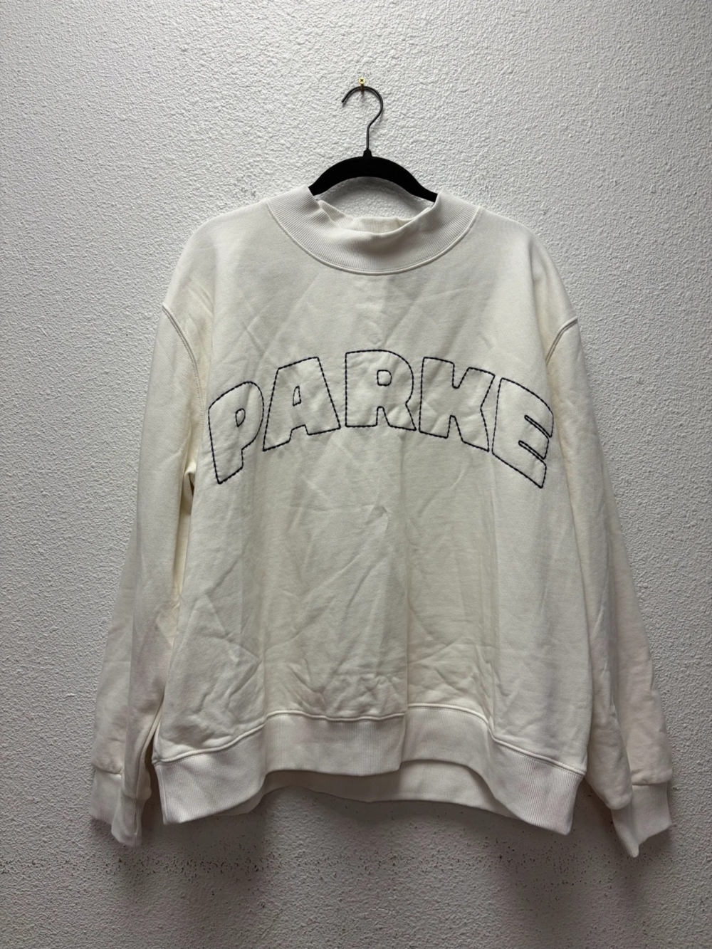 Women's Parke Sweatshirt Size L/XL #688